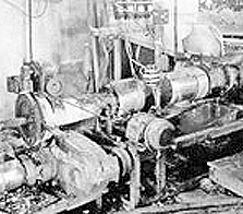 普通作坊“臟亂差”，生產(chǎn)設(shè)備落后